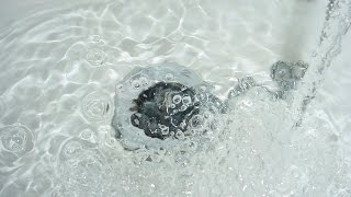 How to unblock your bath or shower drain Greenday Drainage Service Hd [upl. by Jarib435]